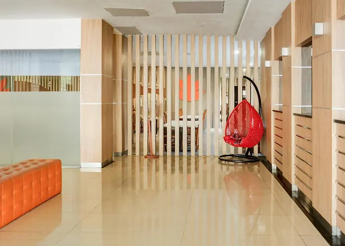 Townhouse Oak Palembang Near Palembang Golf Club Formerly Kr Hotel
