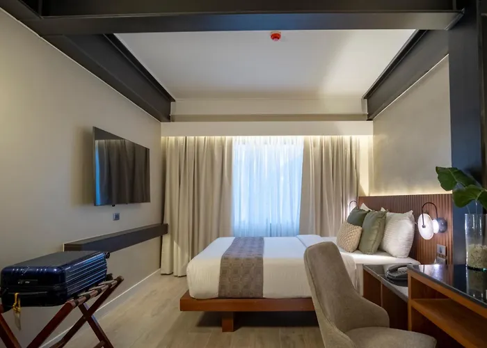 Amari By Vivere Hospitality Group