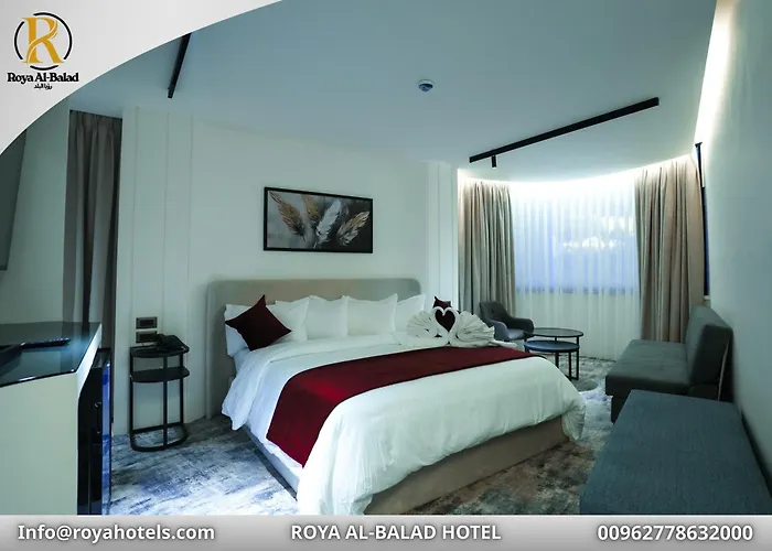 Roya Downtown Boutique Hotel