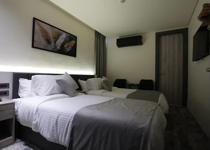 Roya Downtown Boutique Hotel