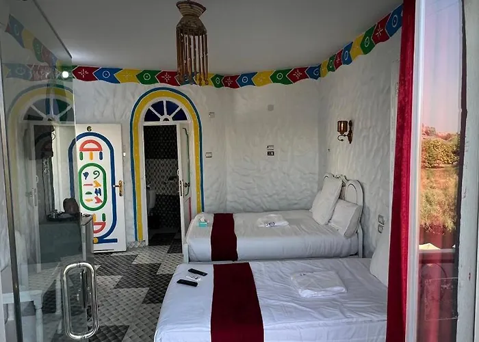Onaty Ka Guest House