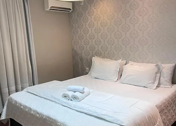 Hotel Domo