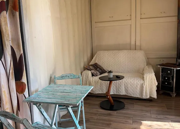 Container Encantada