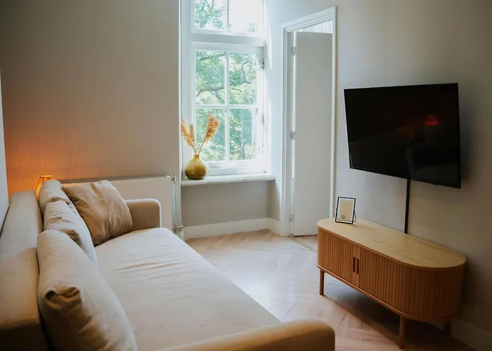 Naest - Authentic Escapes Old Town Villa Nijmegen
