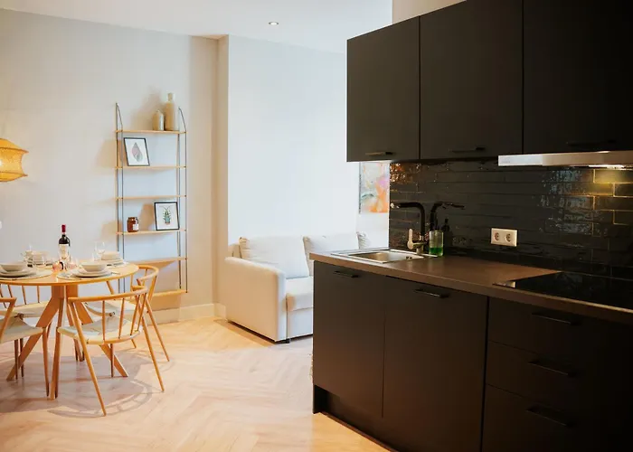 Naest - Authentic Escapes Old Town Villa Nijmegen