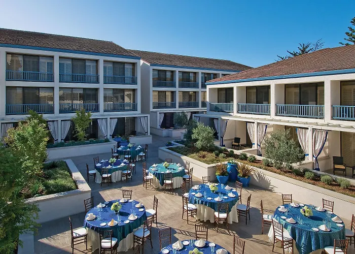 Portola Hotel & Spa