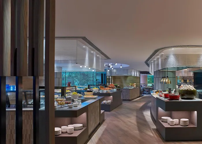 New World Millennium Hong Kong Hotel