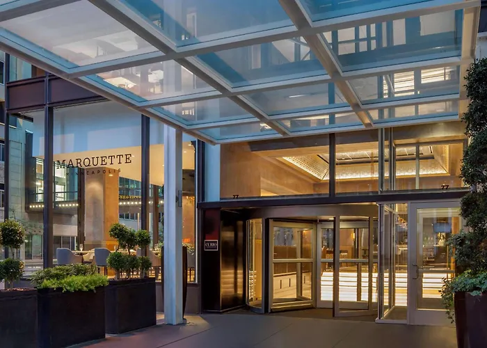 The Marquette Hotel, Curio Collection By Hilton