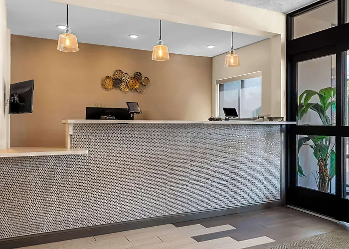 Best Western University Inn