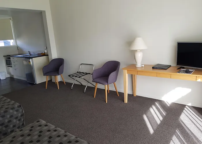 The Avenue Hotel Whanganui