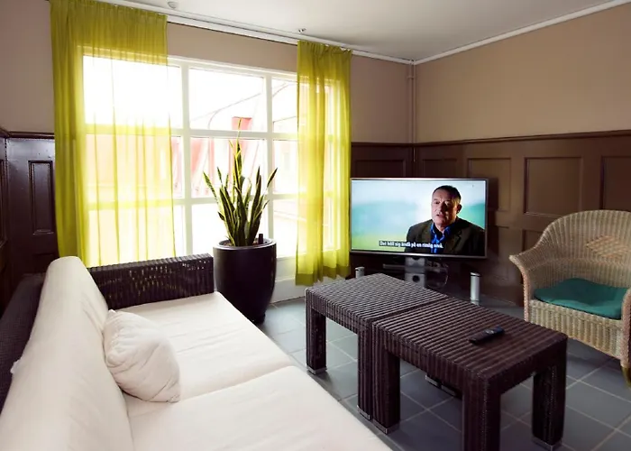 Home Hotel Uman