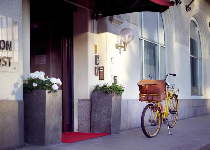 Home Hotel Post