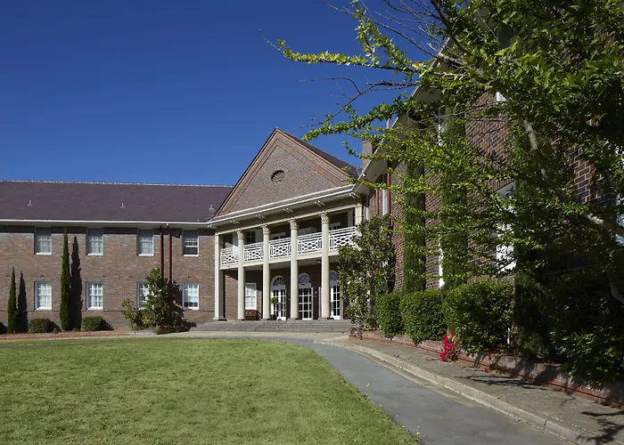 Brassey Hotel