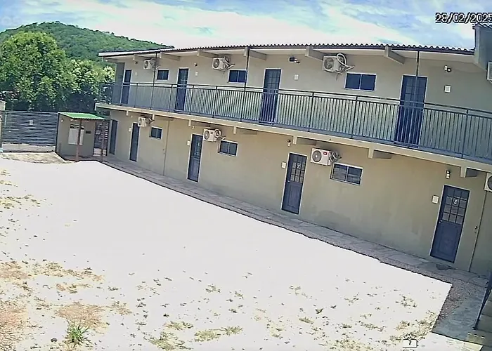 LOCANDA DA SERRA - Aptos Mobiliados e Suítes por Temporada