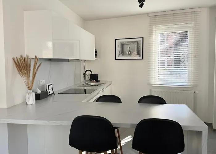 Appartement Au Coeur De Spa Avec Parking Prive