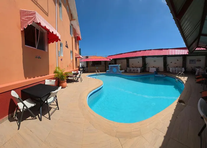 Vivy Hill'S Hotel
