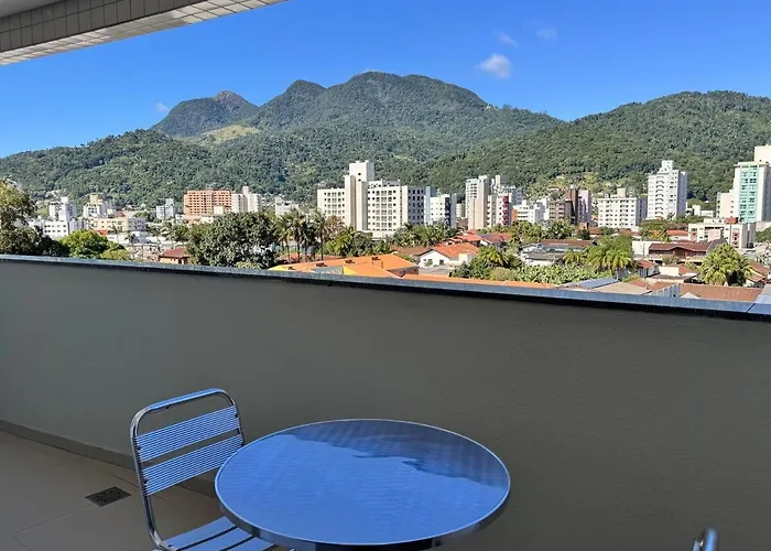 Apartamento Luxo Centro com Suíte, Sacada, Garagem, Garage