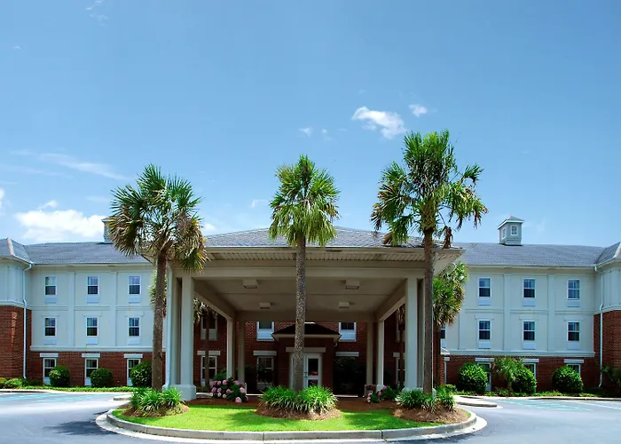 Comfort Inn & Suites Patriots Point