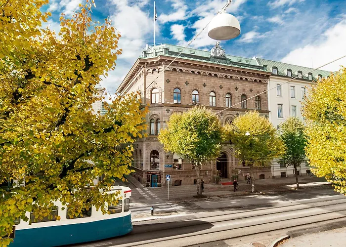 Elite Plaza Hotel