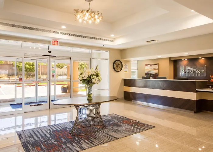 Baymont By Wyndham Albuquerque Airport