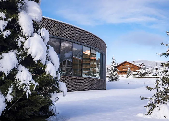 Hotel Rallye & Entrees Aux Bains De La Gruyere