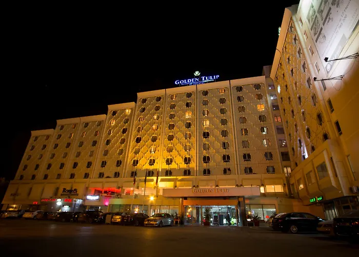 Golden Tulip El Mechtel