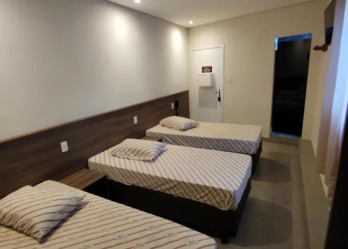 Hotel Caricias