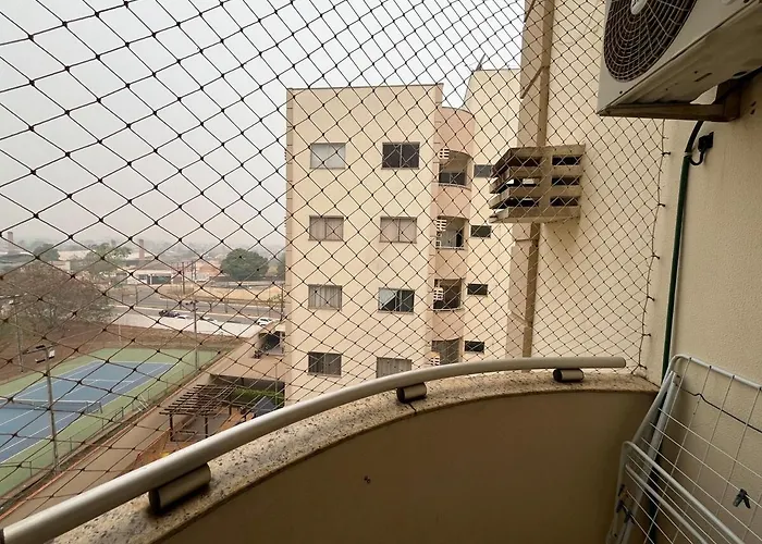 Apartamento em Condomínio Proximo ao Shopping