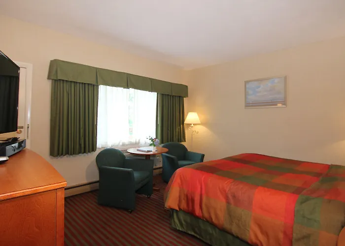 Skaket Beach Motel