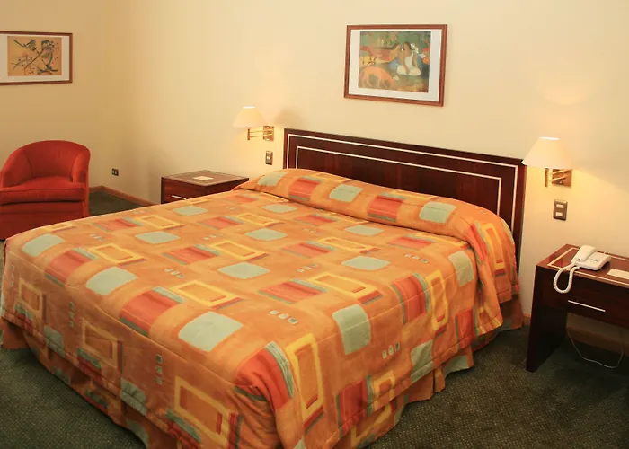 Hotel Diego De Almagro Los Angeles