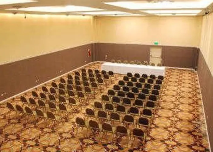 Howard Johnson Villa María Hotel y Casino