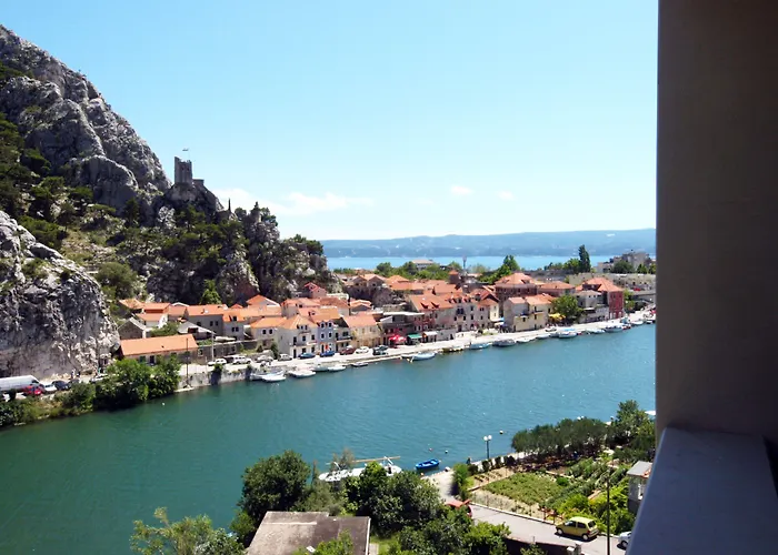 Hotel Villa Dvor (Adults Only)