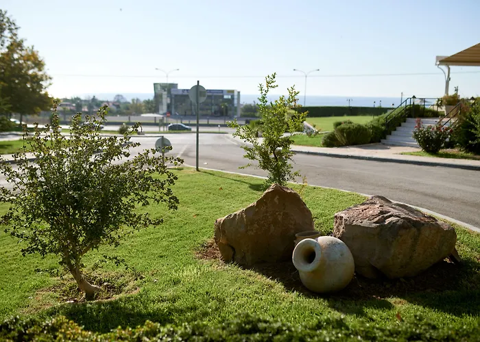 Nefeli Hotel
