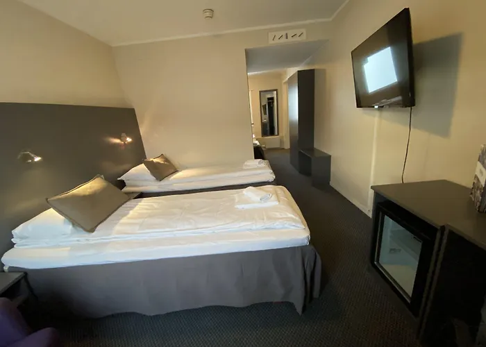 Enter Viking Hotel
