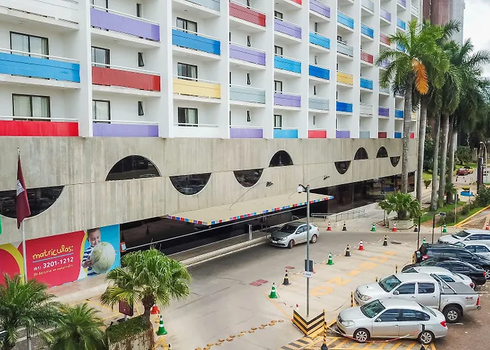 St Paul Plaza Hotel
