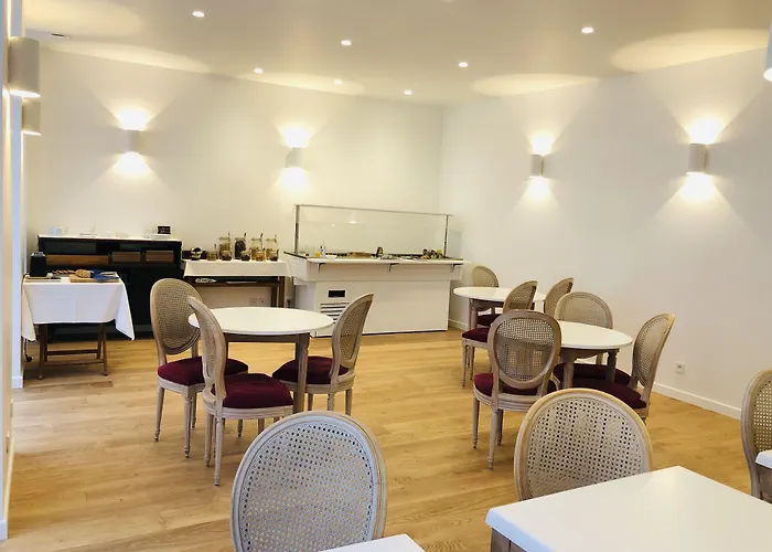 Hotel Porte Mars - Reims Gare Centre Arena