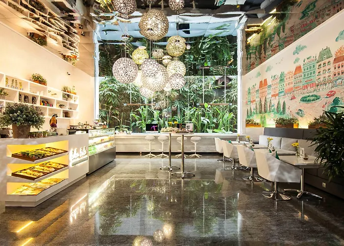 Fm7 Resort Hotel - Jakarta Airport