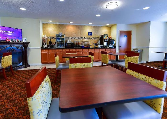 Days Inn By Wyndham Greensboro Nc