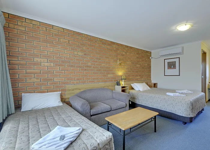 Tree Rose Motel Morwell