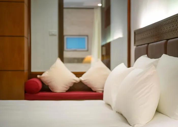 Hanoi E Central Luxury Hotel