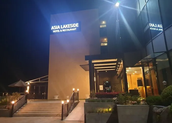 Asia Lakeside Hotel