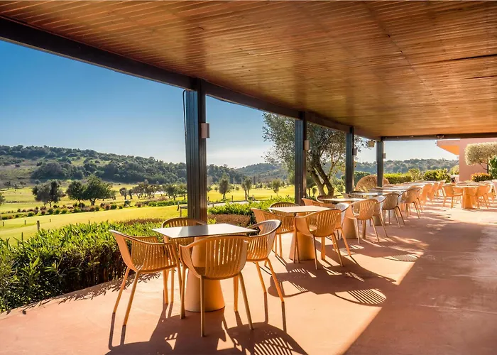 Nau Morgado Golf & Country Club