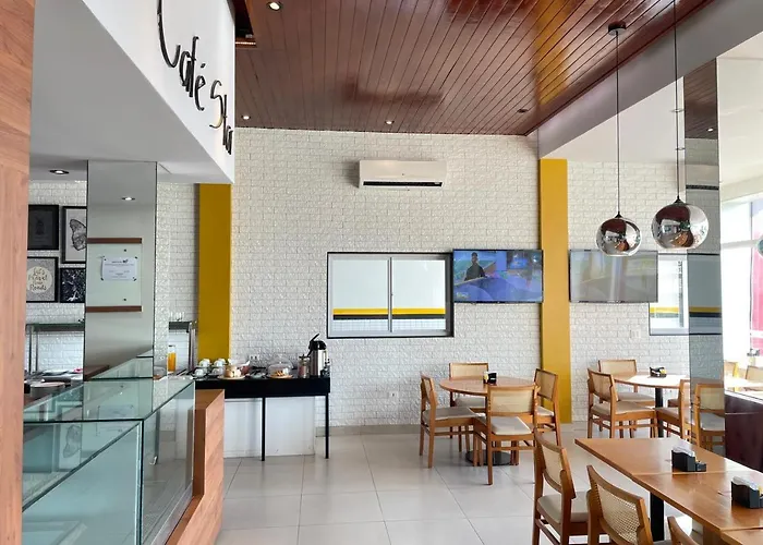 Star Hotel Limoeiro