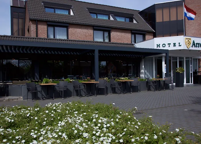 Hotel Arrows