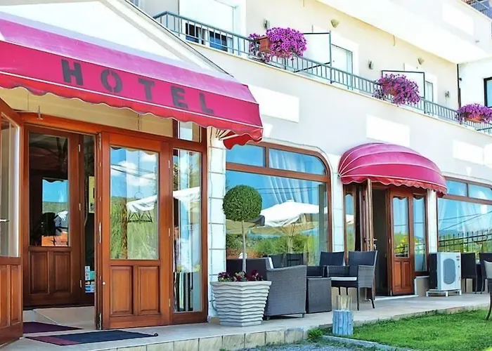 Anastassiou Hotel - Bike And Motorcycle Friendly Hotel