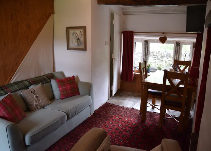 Sweetbriar Cottage Bed & Breakfast And Camping