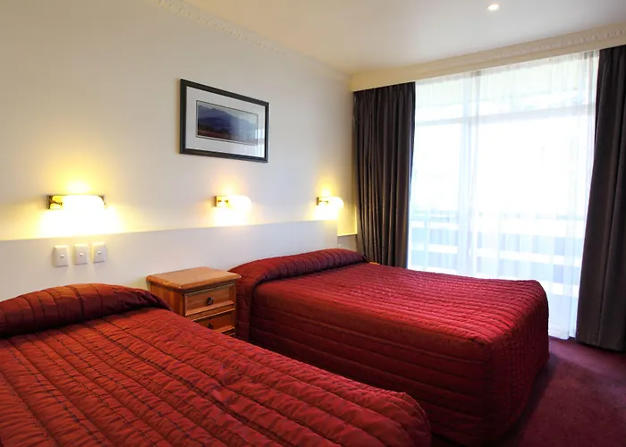 Wanaka Hotel