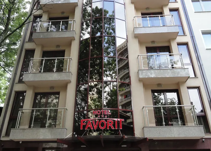 Favorit Hotel