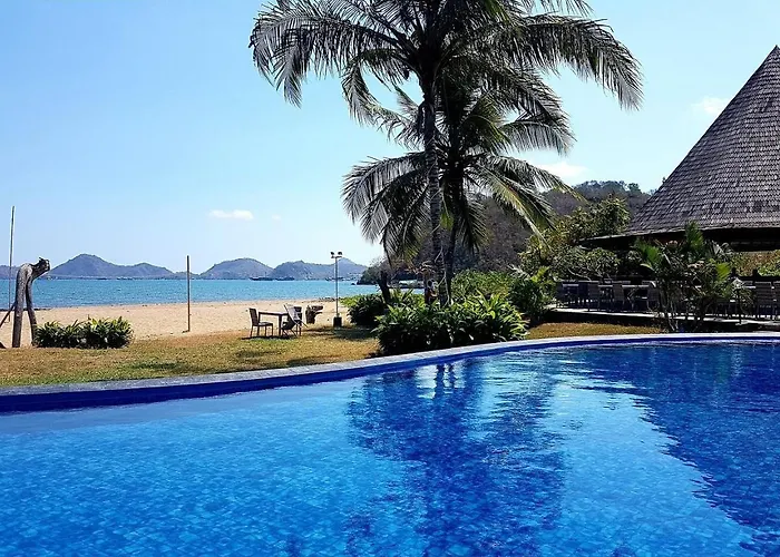 Luwansa Beach Hotel