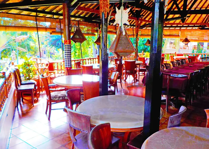Palm Beach Hotel Bali